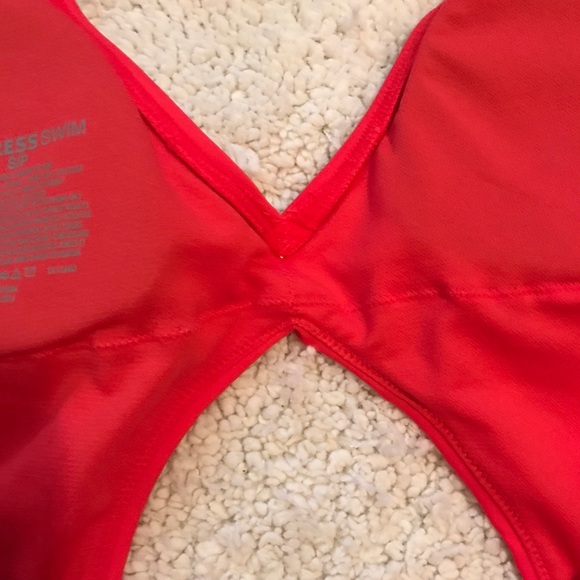 Express size S one piece swim - Picture 4 of 4